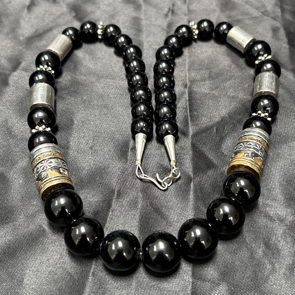 Tommy & Rosita Singer Onyx & Sterling Beaded Necklace 21” Long T&R Singer Signed